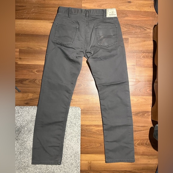 Men’s Patagonia Twill Traveler 5-Pocket Pants - Picture 2 of 8